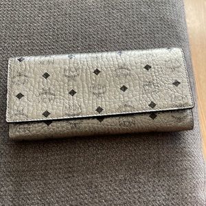 Mcm wallet silver metallic authentic Matches purse I’m also selling